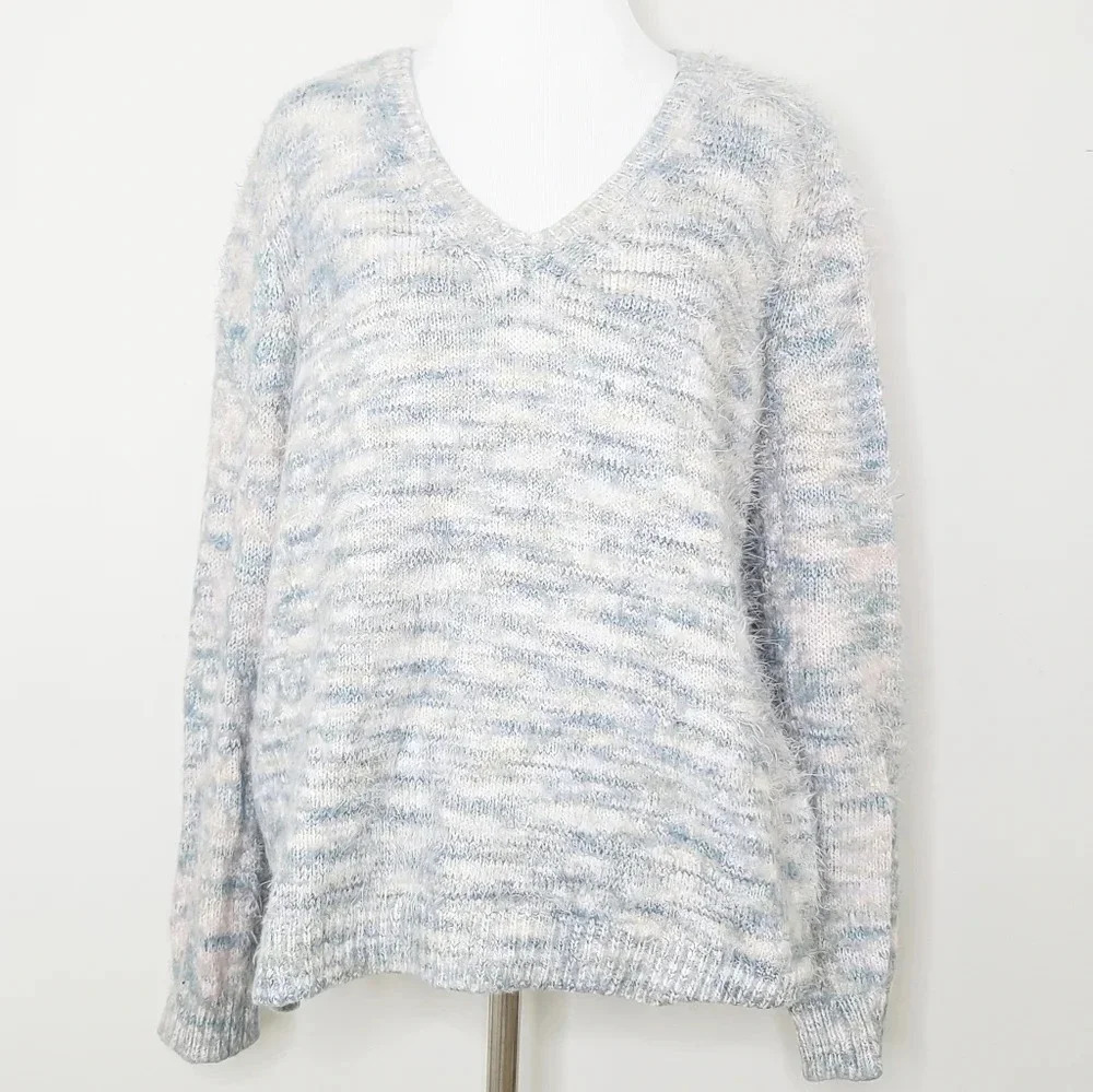 525 America Fuzzy Eyelash Knit Sweater M